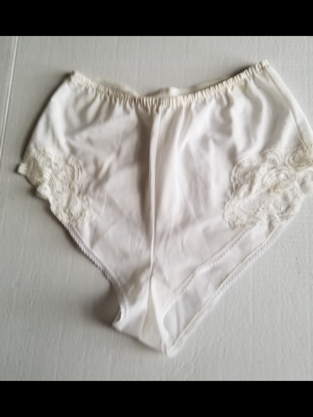 NWOT Vintage 1960s Wonder Maid White Cotton Blend Lace Trimmed "Pin Up" Panties